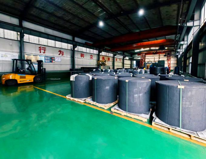 Gezuiverde grafietblokken voor de halfgeleiderindustrie 18