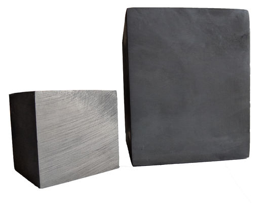 8 μm Graan Size EDM Grafiet Isostatische schimmel Grafietblok 1,7 - 2,1 G/Cm3 Dichtheid