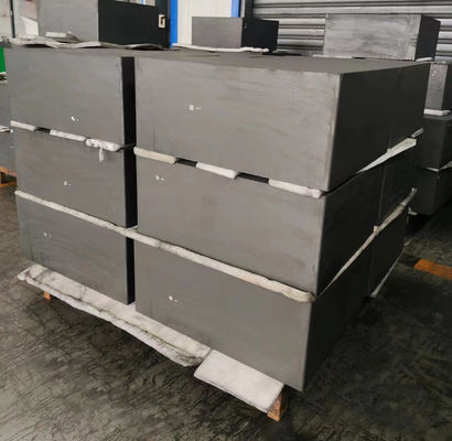 Isostatische hoge dichtheid grafiet EDM Solid grafiet blok 115 Mpa Compressiestevigheid