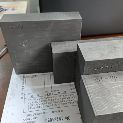 Grafietstangen Isostatische grafietronde voor het maken van smeltkroes en saggers