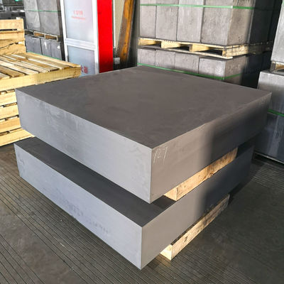 1650*650*350 mm Hoogsterke isostatische grafiet halfgeleiderstaven en -blokken