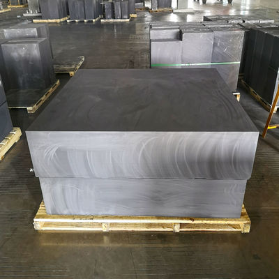 1650*650*350 mm Hoogsterke isostatische grafiet halfgeleiderstaven en -blokken